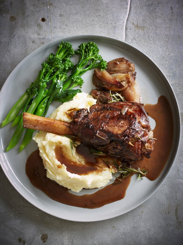 Red Wine Balsamic And Rosemary Braised Lamb Shanks